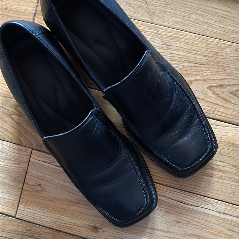 Bass Black Leather Square-Toe Low Heel Loafers